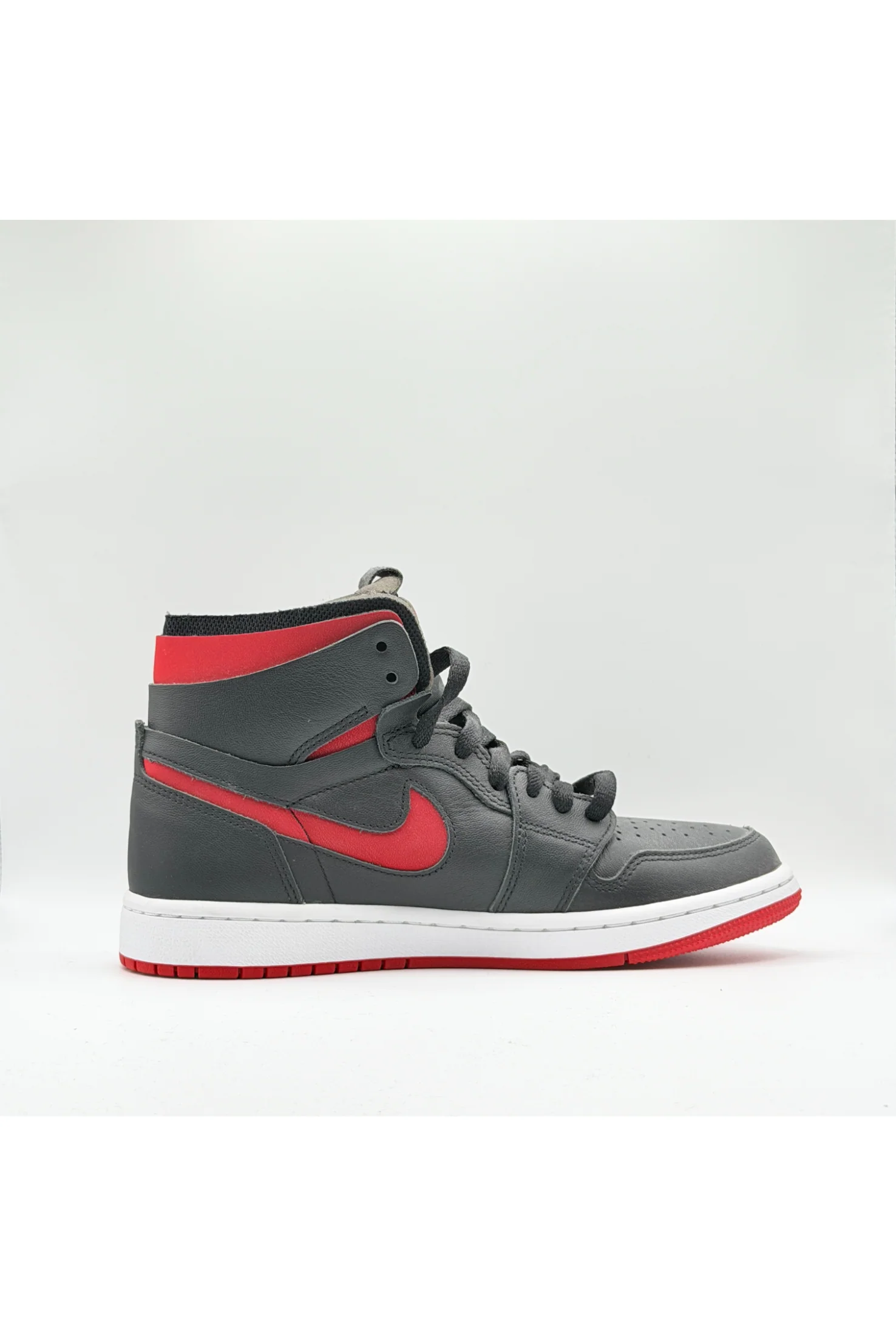 Nike Air Jordan 1 - Image 8
